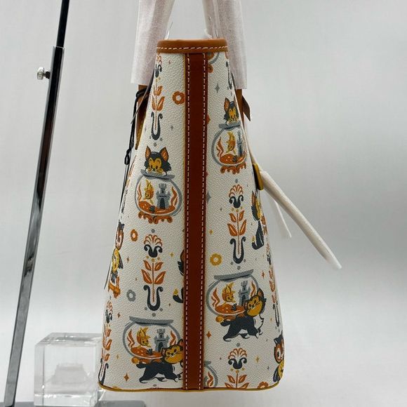 Disney Figaro and Cleo Dooney & Bourke Tote Bag - Pinocchio - Picture 7 of 13